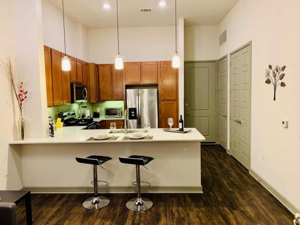 Downtown Apt Free Parking - Pool - Gym - Fully Kitchen Houston Exterior foto