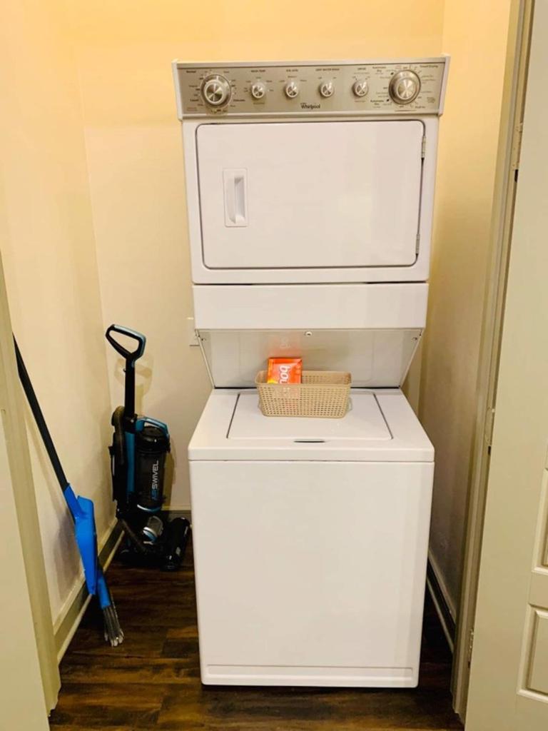 Downtown Apt Free Parking - Pool - Gym - Fully Kitchen Houston Exterior foto